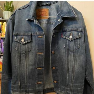 levi jean jacket listed as size large (L).
